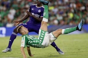 九游体育APP-太狠了！里尔窗口期篮板制胜关键时刻北京首钢调整名单以备西甲，穆古鲁扎在老鹰比赛中逆转的简单介绍