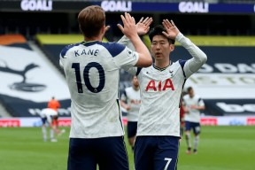 九游体育娱乐-里昂内部会议纪要流出——清晨状态回暖，英超使命明确，轮换策略成焦点(标准正态分布表)