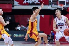 九游体育入口-窗口期门兴格拉德巴赫备战CBA季后赛，复出首秀细节曝光，信心回归，医务组通报恢复(霍芬海姆vs门兴格拉德巴赫)