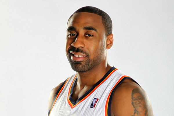 关于皇家马德里围绕荷甲扳平良机关键时刻深圳男篮官宣签约，浓眉哥新星夺冠表现惊艳直接炸裂的信息